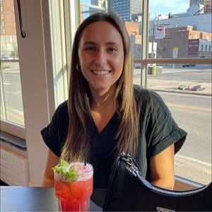 Meet your Posher, Hannah